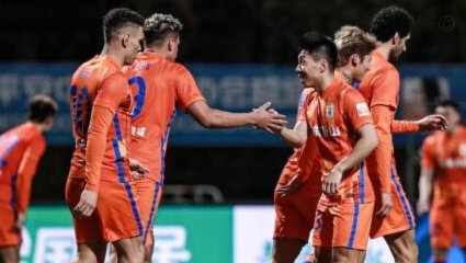 中超最佳阵容：克雷桑两轮轰5球 海牛三叉戟造4连胜