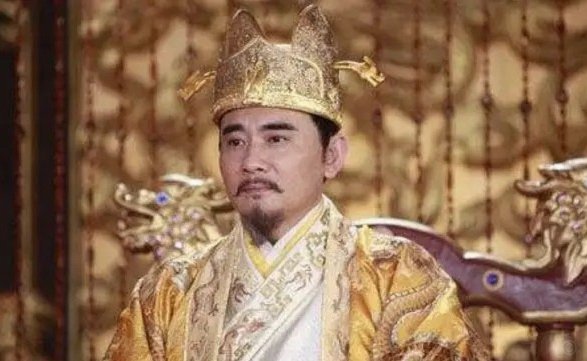 皇马名帅阿韦洛亚签约富勒姆三年执教合约