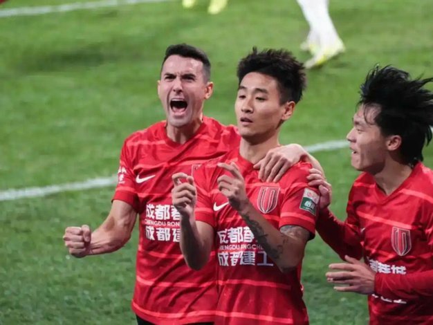 中超：蓉城1-1三镇联赛五连平，李昂破门，韦世豪点射