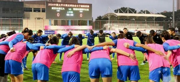 向洪阳：武汉车谷江大女足是三结合典范