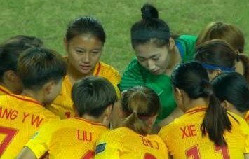 U20女足开门红！5球完胜新军，黄嘉欣戴帽，3天后迎出线生死战