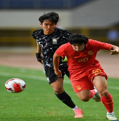 杨翼：陈晋一、李可、刘诚宇等球员并未参加申花赛前合练